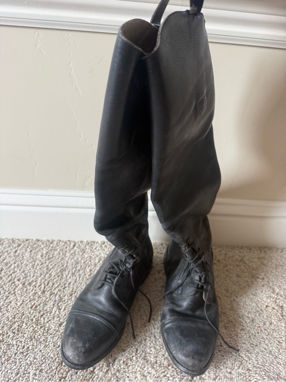 Women’s Black Leather Lace-Up front pull-on Riding Boots